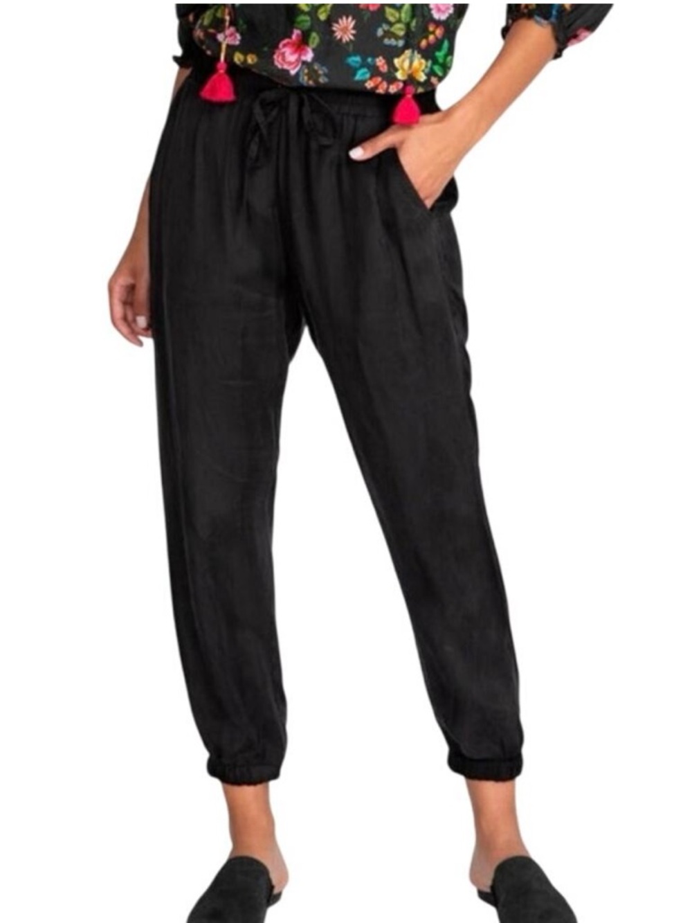 Johnny Was Black Drawstring Jogger Pants size M